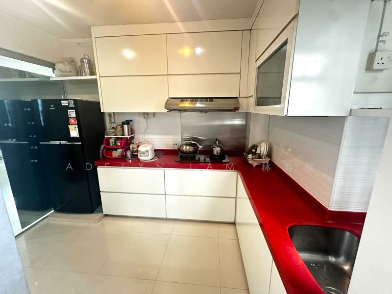 154 Gangsa Road, 154 Gangsa Road, 4 Bedrooms, 1,302 sqft, HDB Flat For Sale, by Adelyn Lam 林美仪, 500219683 - Kitchen - PropertyGuru.com.sg