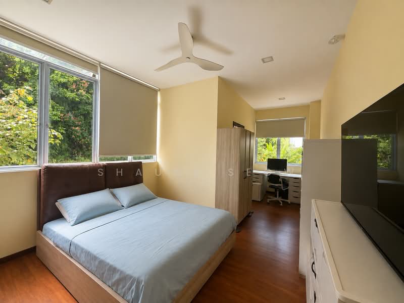 Freehold 2.5 Storey True Corner Terrace! Move-In Condition!, Sembawang Hills Drive, 6 Bedrooms, 4,600 sqft, Corner Terrace For Sale, by Shauna Seow, 500219686 - Bedroom - PropertyGuru.com.sg