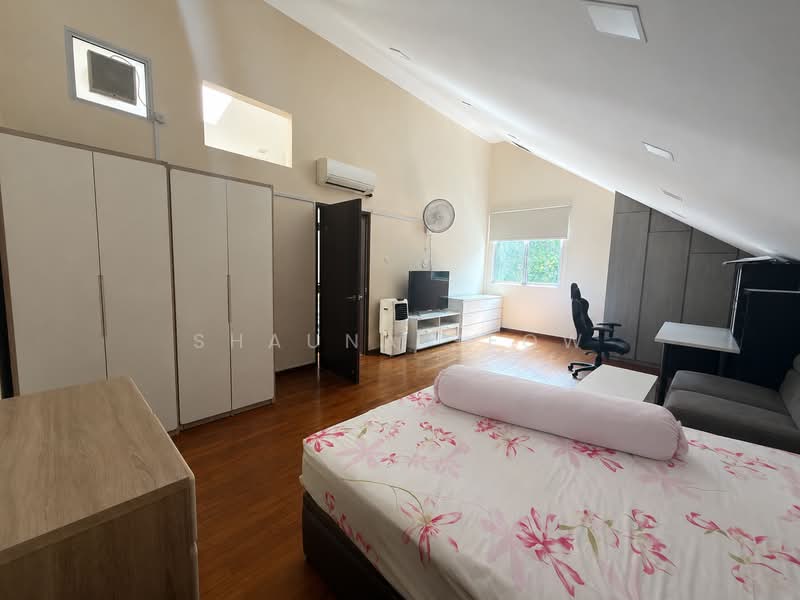 Freehold 2.5 Storey True Corner Terrace! Move-In Condition!, Sembawang Hills Drive, 6 Bedrooms, 4,600 sqft, Corner Terrace For Sale, by Shauna Seow, 500219686 - Bedroom - PropertyGuru.com.sg