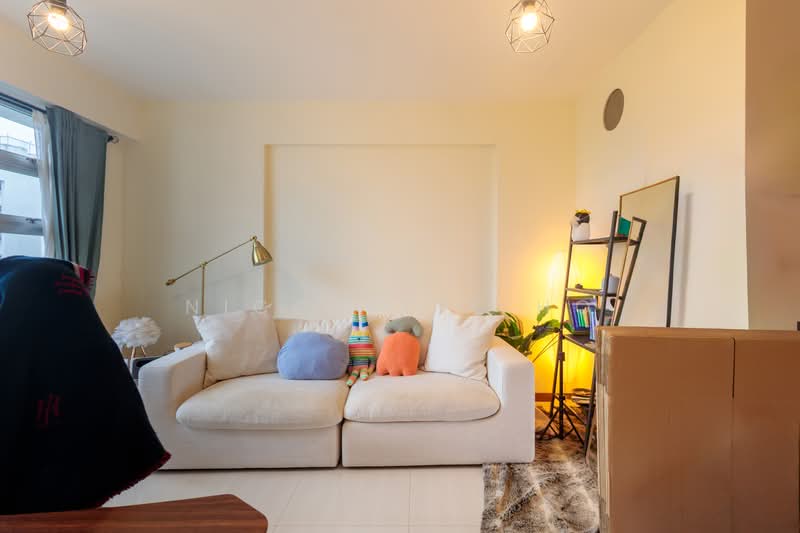 109C Canberra Walk, 109C Canberra Walk, 2 Bedrooms, 721 sqft, HDB Flat For Sale, by Nicolette Ho, 500219687 - Living Room - PropertyGuru.com.sg