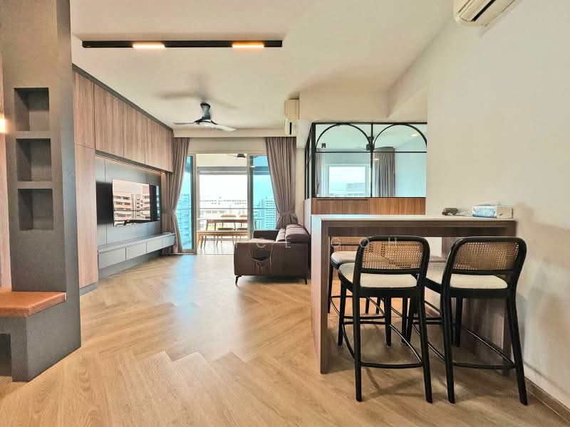 The Tampines Trilliant, 31 Tampines Central 7, 3 Bedrooms, 1,001 sqft, Executive Condominium For Sale, by Eunice Goh, 500219690 - Living Room - PropertyGuru.com.sg