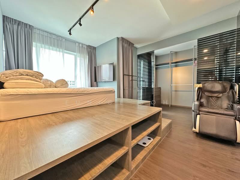 The Tampines Trilliant, 31 Tampines Central 7, 3 Bedrooms, 1,001 sqft, Executive Condominium For Sale, by Eunice Goh, 500219690 - Bedroom - PropertyGuru.com.sg