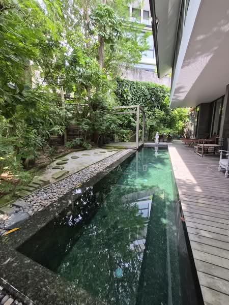 Cul De Sac Semi D, Wattan, 5 Bedrooms, 5,000 sqft, Semi-Detached House For Sale, by Andrea Boo, 500219693 - PropertyGuru.com.sg