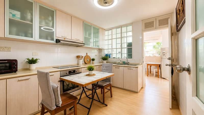 Belgravia Park, Seletar Terrace, 5 Bedrooms, 2,800 sqft, Corner Terrace For Sale, by Lex Lim 林双麟, 500219702 - Kitchen - PropertyGuru.com.sg