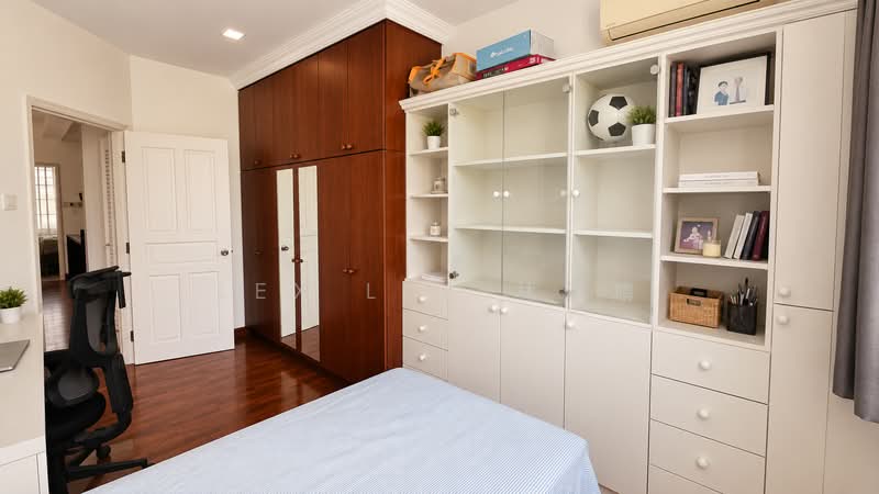 Belgravia Park, Seletar Terrace, 5 Bedrooms, 2,800 sqft, Corner Terrace For Sale, by Lex Lim 林双麟, 500219702 - Bedroom - PropertyGuru.com.sg