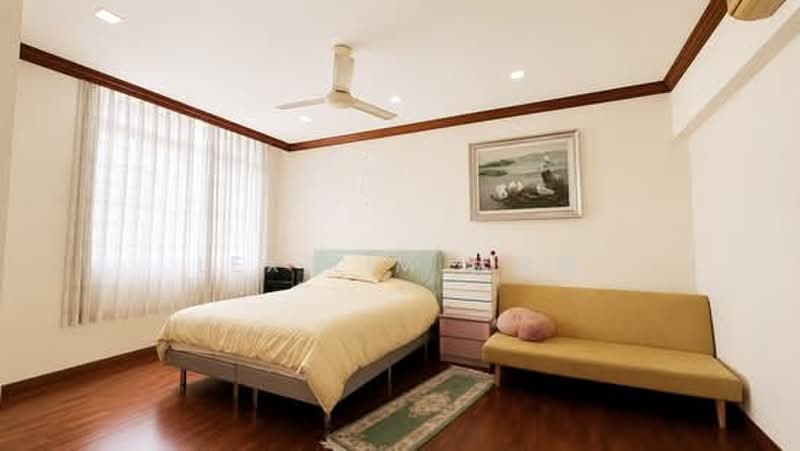 Belgravia Park, Seletar Terrace, Seletar / Yio Chu Kang, 6 Bedrooms, 2,800 sqft, Corner Terrace For Sale, by Lex Lim 林双麟, 500219702 - Bedroom - PropertyGuru.com.sg