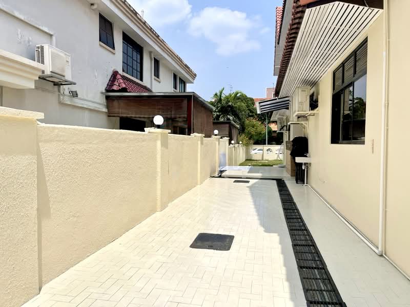 **RARE!** Semi-D Near Kembangan, Kembangan Frankel Jalan Sentosa, 6 Bedrooms, 5,200 sqft, Semi-Detached House For Sale, by June Lee, 500219704 - Exterior - PropertyGuru.com.sg