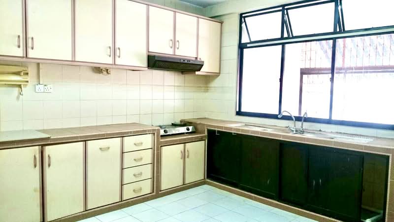 **RARE!** Semi-D Near Kembangan, Kembangan Frankel Jalan Sentosa, 6 Bedrooms, 5,200 sqft, Semi-Detached House For Sale, by June Lee, 500219704 - Kitchen - PropertyGuru.com.sg