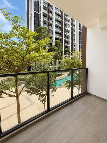 Botanique at Bartley, 227 Upper Paya Lebar Road, 1 Bedroom, 500 sqft, Condominium For Rent, by Matthew Chow, 500219705 - Balcony - PropertyGuru.com.sg