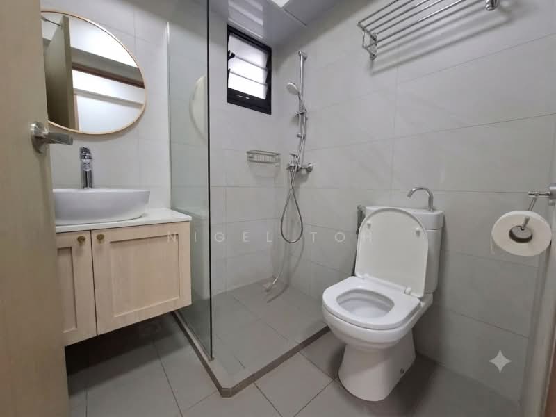 112B Alkaff Crescent, 112B Alkaff Crescent, 3 Bedrooms, 1,001 sqft, HDB Flat For Sale, by Nigel Toh, 500219706 - Bathroom - PropertyGuru.com.sg