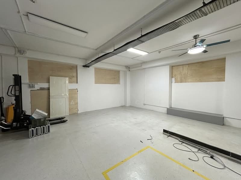 Lhk3 Building, 8 New Industrial Road, 3,864 sqft, Light Industrial (B1) For Rent, by Jayden Chen, 500219736 - Interior - CommercialGuru.com.sg
