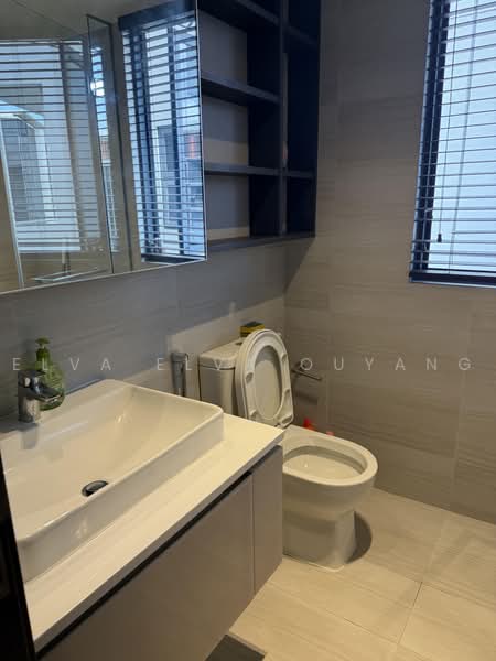 Lake Grande, 8 Jurong Lake Link, Room Rental, 150 sqft, Condominium For Rent, by Elva Elva Ouyang, 500219746 - Bathroom - PropertyGuru.com.sg