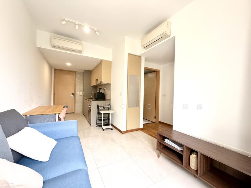 Harbour View Gardens, 221 Pasir Panjang Road, 2 Bedrooms, 570 sqft, Apartment For Rent, by Jayden Ong 王盛傑, 500219750 - Living Room - PropertyGuru.com.sg