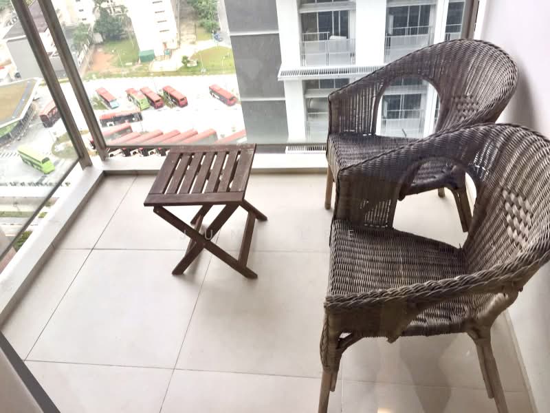 Lumiere, 2 Mistri Road, 2 Bedrooms, 915 sqft, Apartment For Sale, by June Lee, 500219765 - Balcony - PropertyGuru.com.sg