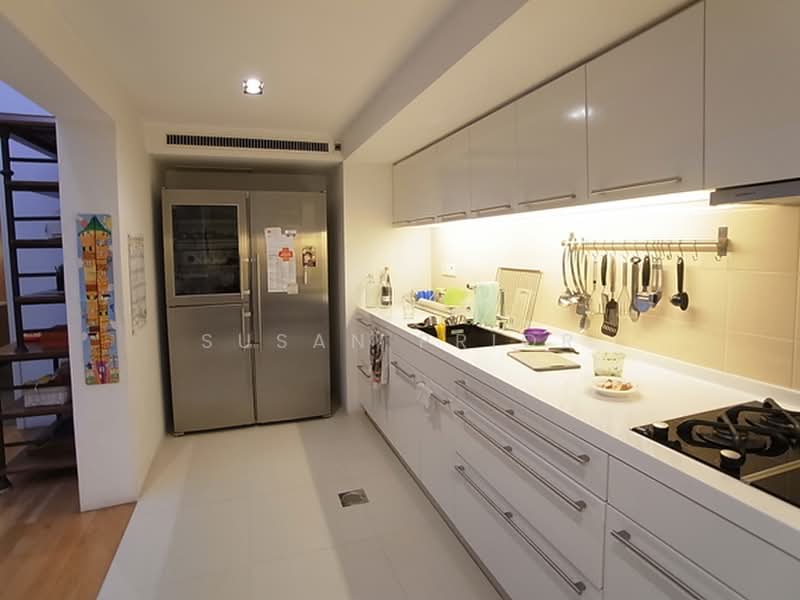 Cairnhill 5+1 Bed Plus Carpark!, Cairnhill Road Conservation House, 5 Bedrooms, 4,059 sqft, Conservation House For Rent, by Susan Prior, 500219802 - Kitchen - PropertyGuru.com.sg