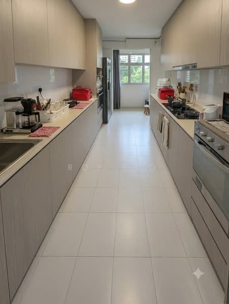 870A Tampines Street 86, 870A Tampines Street 86, 4 Bedrooms, 1,227 sqft, HDB Flat For Sale, by Roy Teo, 500219813 - Kitchen - PropertyGuru.com.sg