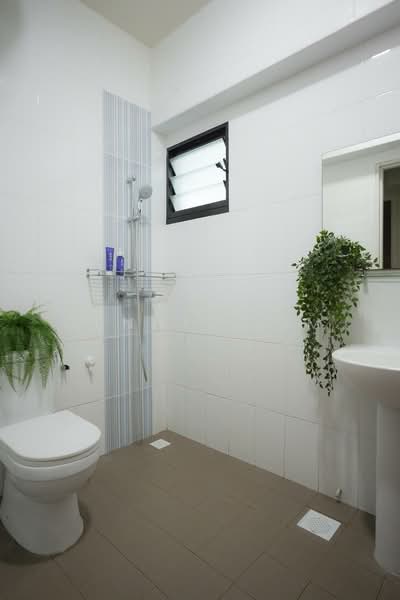 278A Compassvale Bow, 278A Compassvale Bow, 3 Bedrooms, 990 sqft, HDB Flat For Sale, by Dennis Lim, 500219818 - Bathroom - PropertyGuru.com.sg