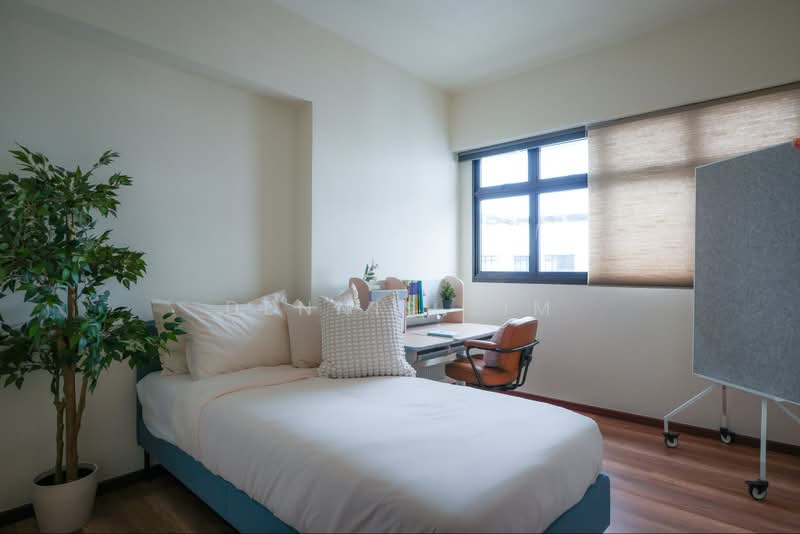 278A Compassvale Bow, 278A Compassvale Bow, 3 Bedrooms, 990 sqft, HDB Flat For Sale, by Dennis Lim, 500219818 - Bedroom - PropertyGuru.com.sg