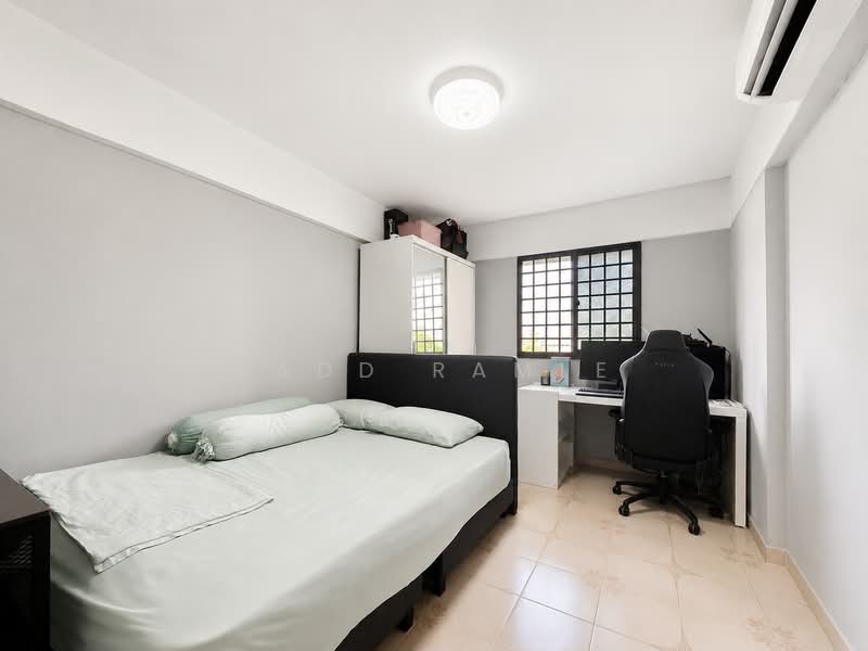 137 Yishun Ring Road, 137 Yishun Ring Road, 3 Bedrooms, 979 sqft, HDB Flat For Sale, by Badd Ramle, 500219823 - Common Bedroom - PropertyGuru.com.sg