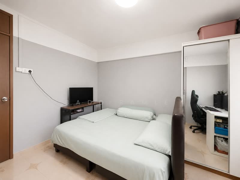 137 Yishun Ring Road, 137 Yishun Ring Road, 3 Bedrooms, 979 sqft, HDB Flat For Sale, by Badd Ramle, 500219823 - Common Bedroom - PropertyGuru.com.sg
