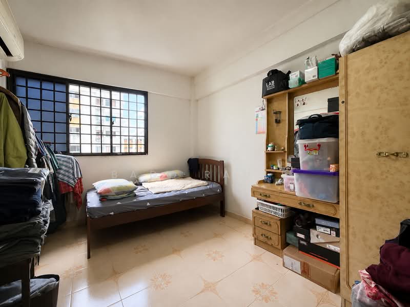 137 Yishun Ring Road, 137 Yishun Ring Road, 3 Bedrooms, 979 sqft, HDB Flat For Sale, by Badd Ramle, 500219823 - Common Bedroom - PropertyGuru.com.sg