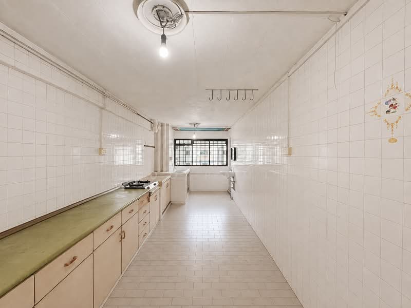 137 Yishun Ring Road, 137 Yishun Ring Road, 3 Bedrooms, 979 sqft, HDB Flat For Sale, by Badd Ramle, 500219823 - Kitchen - PropertyGuru.com.sg