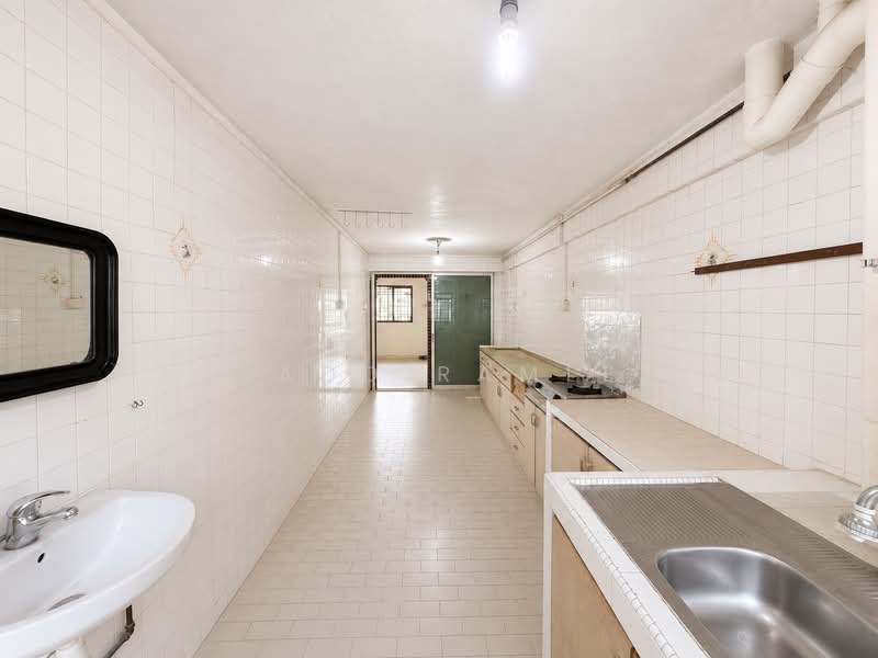 137 Yishun Ring Road, 137 Yishun Ring Road, 3 Bedrooms, 979 sqft, HDB Flat For Sale, by Badd Ramle, 500219823 - Kitchen - PropertyGuru.com.sg