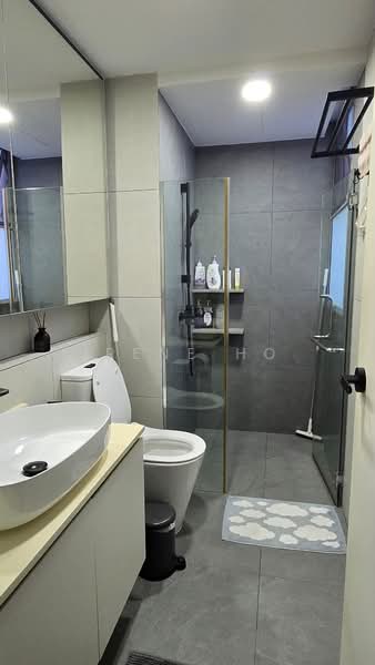 The Eden @ Tampines, 23 Tampines Street 34, 3 Bedrooms, 1,238 sqft, Condominium For Sale, by Irene Ho, 500219827 - Common bath - PropertyGuru.com.sg