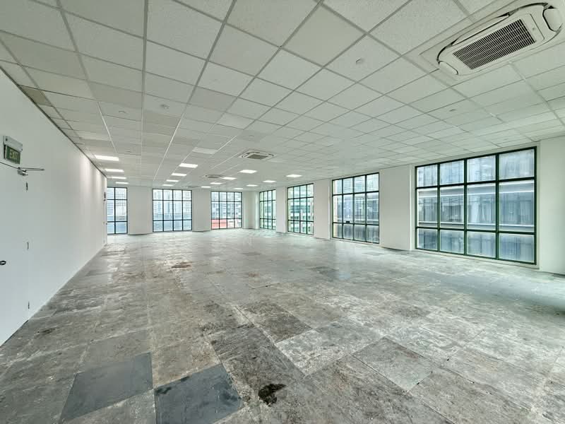 ☎️High Ceiling Office/Aesthetic Clinic/Commercial School Space @ Robertson Quay | Ample Light, , 3,196 sqft, Other Retail For Rent, by Sean Pang, 500219875 - Interior - CommercialGuru.com.sg