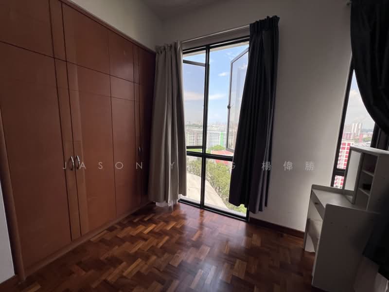 Seasons Park, 499 Yio Chu Kang Road, 2 Bedrooms, 1,066 sqft, Condominium For Sale, by Jason Yong 楊偉勝, 500219877 - Bedroom - PropertyGuru.com.sg