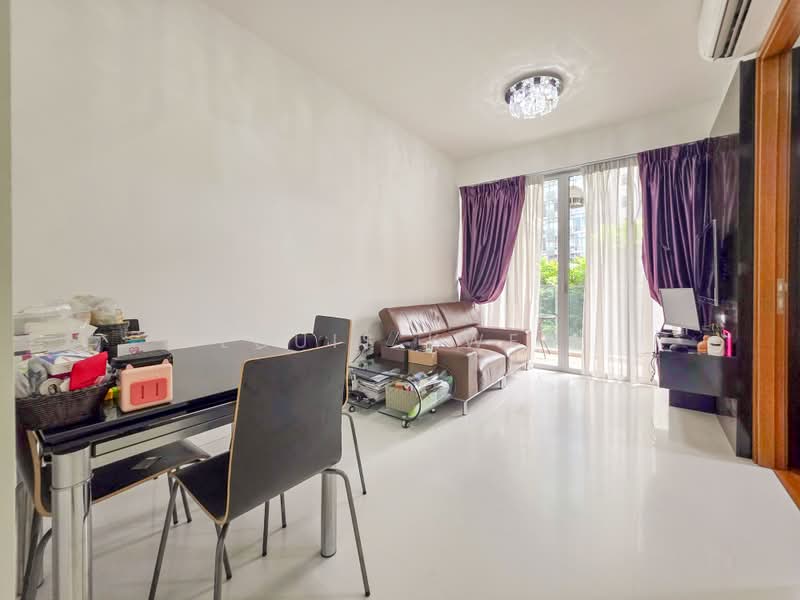 RV Suites, 396 River Valley Road, 1 Bedroom, 538 sqft, Apartment For Sale, by Louis Kwek, 500219884 - Living Room - PropertyGuru.com.sg