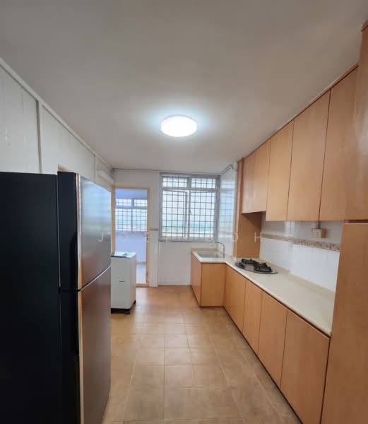 4 Ghim Moh Road, 4 Ghim Moh Road, 2 Bedrooms, 732 sqft, HDB Flat For Sale, by Joel Goh, 500219889 - Kitchen - PropertyGuru.com.sg