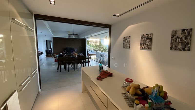 Sky @ Eleven, 7 Thomson Lane, 4 Bedrooms, 2,713 sqft, Condominium For Sale, by Yolanda Chua, 500219908 - Kitchen - PropertyGuru.com.sg