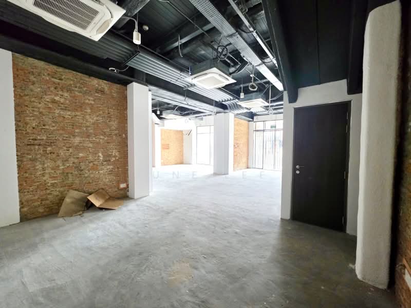 **RARE!** Ground Floor Shophouse Office Near MRT!, Serangoon Road, 1,187 sqft, Office For Rent, by June Lee, 500219911 - Interior - CommercialGuru.com.sg
