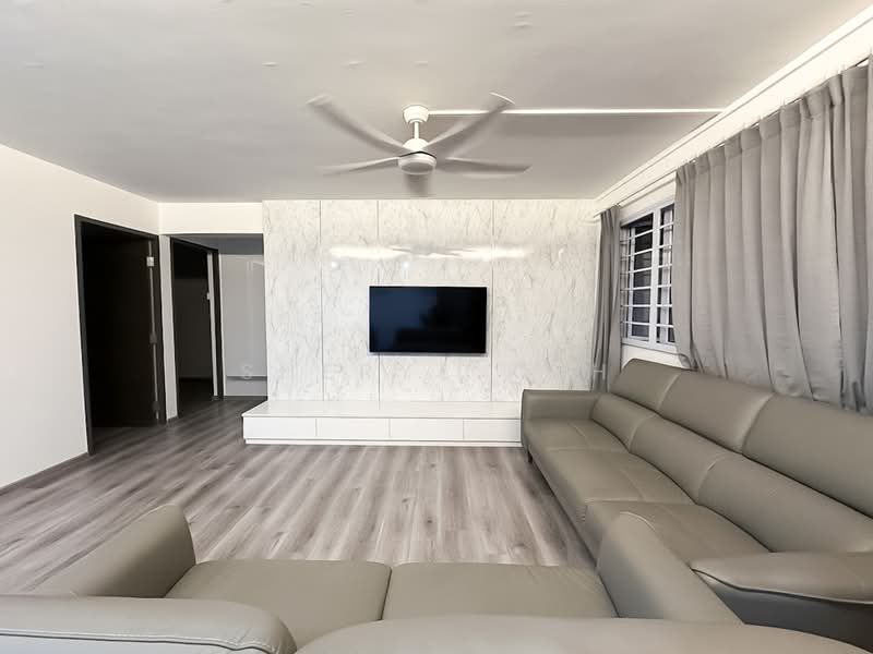 308 Bukit Batok Street 31, 308 Bukit Batok Street 31, 3 Bedrooms, 1,001 sqft, HDB Flat For Sale, by Sheryl Koh, 500219912 - Living Room - PropertyGuru.com.sg