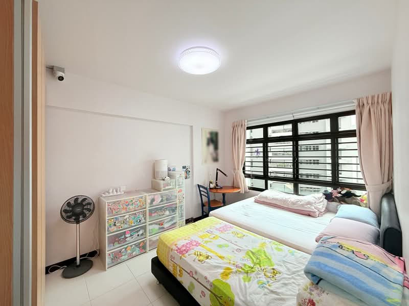 28C Dover Crescent, 28C Dover Crescent, 3 Bedrooms, 1,023 sqft, HDB Flat For Sale, by James Yeo, 500219914 - Bedroom - PropertyGuru.com.sg