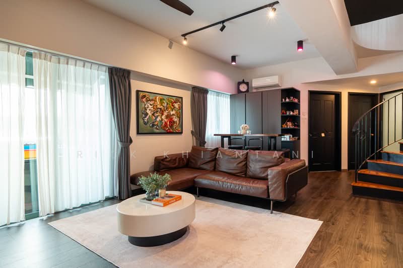 Stratford Court, 41A Bedok Ria Crescent, 3 Bedrooms, 1,733 sqft, Condominium For Sale, by Rick Khiantani, 500219916 - Living Room - PropertyGuru.com.sg