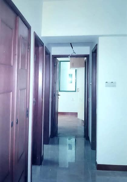 Palm Gardens, 2D Hong San Walk, 3 Bedrooms, 1,206 sqft, Condominium For Sale, by Andy Ang, 500219923 - Corridor - PropertyGuru.com.sg