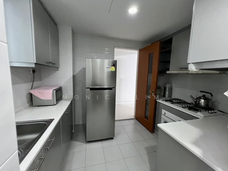 The Elysia, 6 Mar Thoma Road, 3 Bedrooms, 1,249 sqft, Condominium For Sale, by Monica Lim, 500219928 - Kitchen - PropertyGuru.com.sg