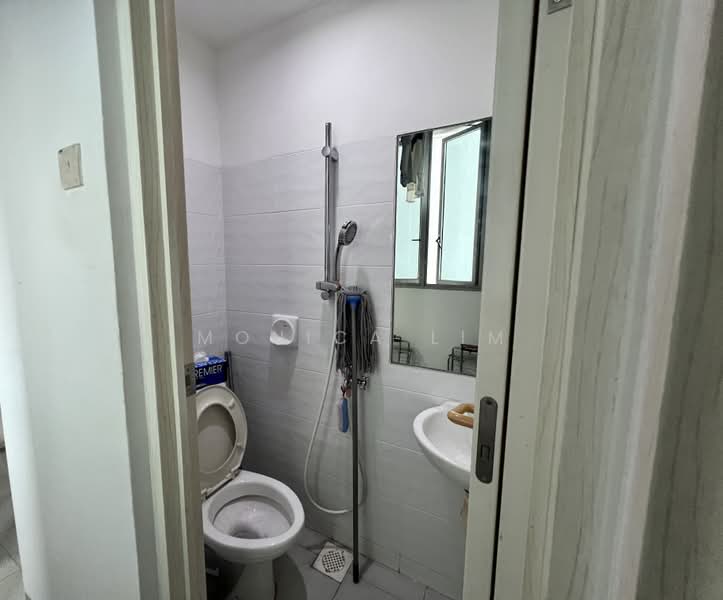 The Elysia, 6 Mar Thoma Road, 3 Bedrooms, 1,249 sqft, Condominium For Sale, by Monica Lim, 500219928 - Bathroom - PropertyGuru.com.sg