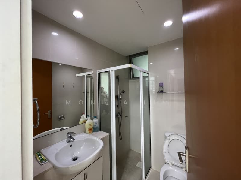 The Elysia, 6 Mar Thoma Road, 3 Bedrooms, 1,249 sqft, Condominium For Sale, by Monica Lim, 500219928 - Bathroom - PropertyGuru.com.sg