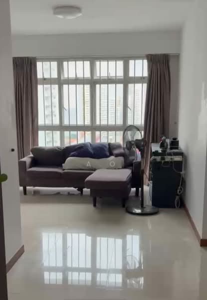 323A Sumang Walk, 323A Sumang Walk, 3 Bedrooms, 1,001 sqft, HDB Flat For Sale, by A O, 500219929 - Living Room - PropertyGuru.com.sg