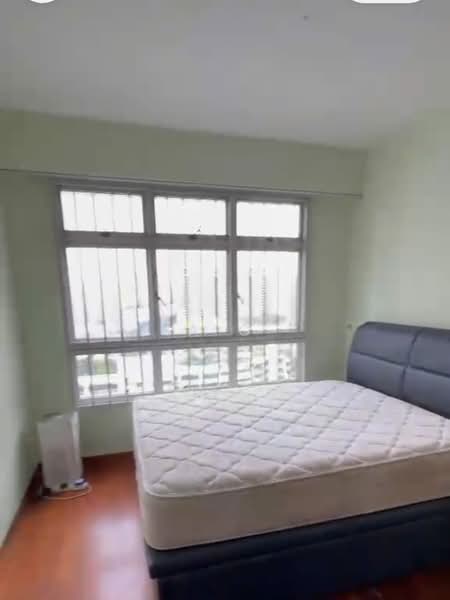 323A Sumang Walk, 323A Sumang Walk, 3 Bedrooms, 1,001 sqft, HDB Flat For Sale, by A O, 500219929 - Bedroom - PropertyGuru.com.sg