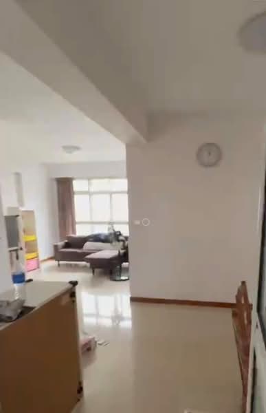 323A Sumang Walk, 323A Sumang Walk, 3 Bedrooms, 1,001 sqft, HDB Flat For Sale, by A O, 500219929 - Living Room - PropertyGuru.com.sg