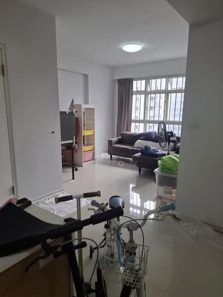 323A Sumang Walk, 323A Sumang Walk, 3 Bedrooms, 1,001 sqft, HDB Flat For Sale, by A O, 500219929 - Living Room - PropertyGuru.com.sg
