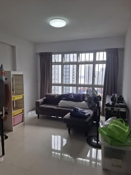 323A Sumang Walk, 323A Sumang Walk, 3 Bedrooms, 1,001 sqft, HDB Flat For Sale, by A O, 500219929 - Living Room - PropertyGuru.com.sg