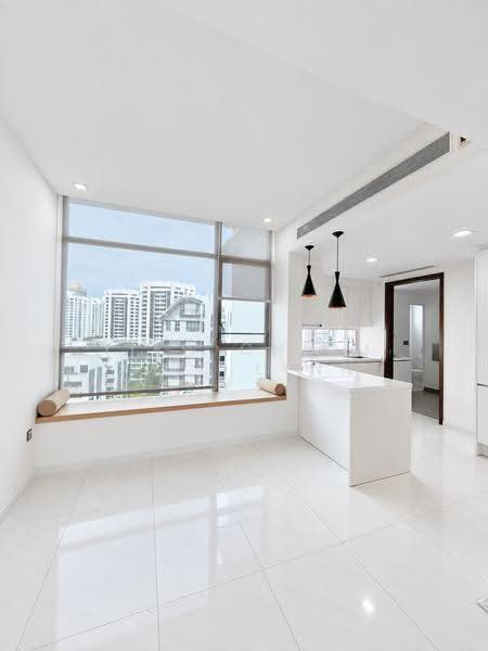 Nathan Suites, 21 Nathan Road, Tanglin / Holland / Bukit Timah, 3 Bedrooms, 1,787 sqft, Condominium For Rent, by Yiew Chiou Ling Lynn, 500219930 - Dining - PropertyGuru.com.sg