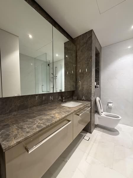 South Beach Residences, 28 South Beach Road, 2 Bedrooms, 1,216 sqft, Condominium For Rent, by Tina Hao, 500219953 - Bathroom - PropertyGuru.com.sg