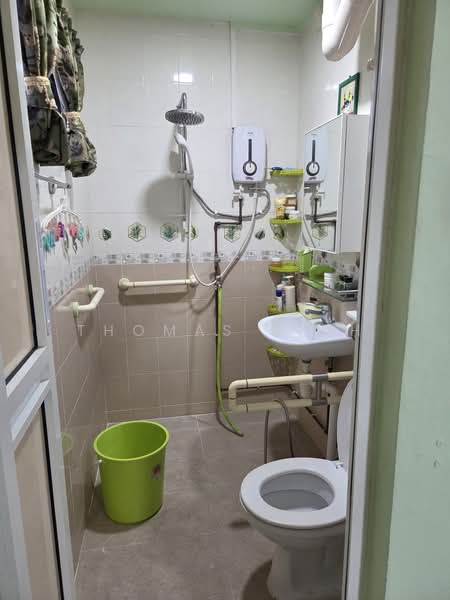 613 Hougang Avenue 8, 613 Hougang Avenue 8, 3 Bedrooms, 904 sqft, HDB Flat For Sale, by Thomas Siah, 500219957 - PropertyGuru.com.sg