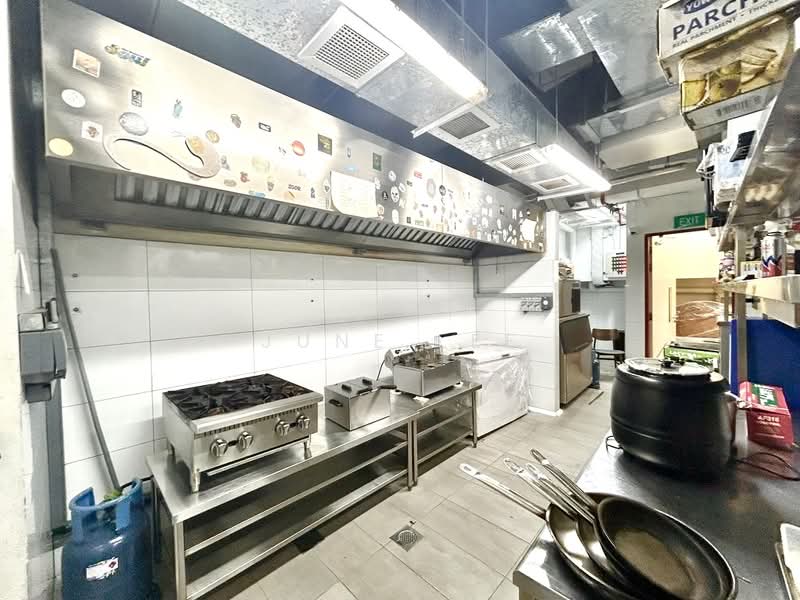 **RARE!** Fully Fitted F&B in CBD, Boon Tat Street Telok Ayer, 3,442 sqft, Food & Beverage For Rent, by June Lee, 500219960 - Kitchen - CommercialGuru.com.sg